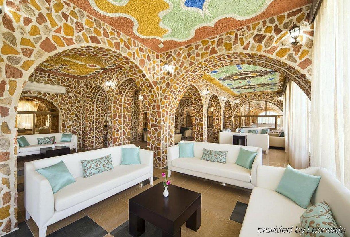 Mahadha Hotel Wādiyayn Kültér fotó